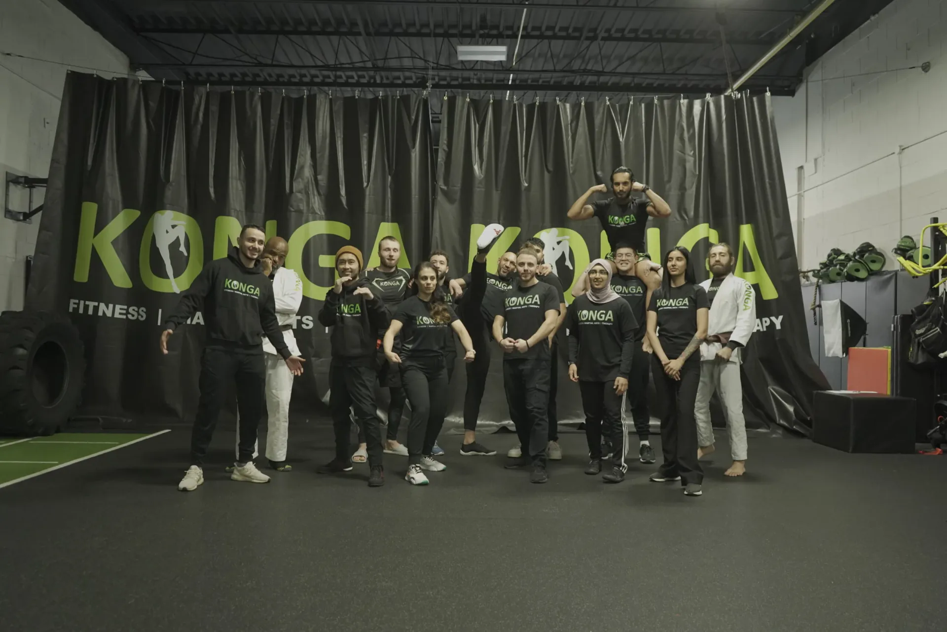 Konga Fitness team posing together in the gym